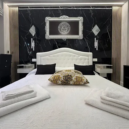 Empire 招待所 特罗佩阿